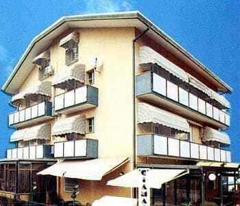 ホテル Giamaica Viserba Di Rimini エクステリア 写真